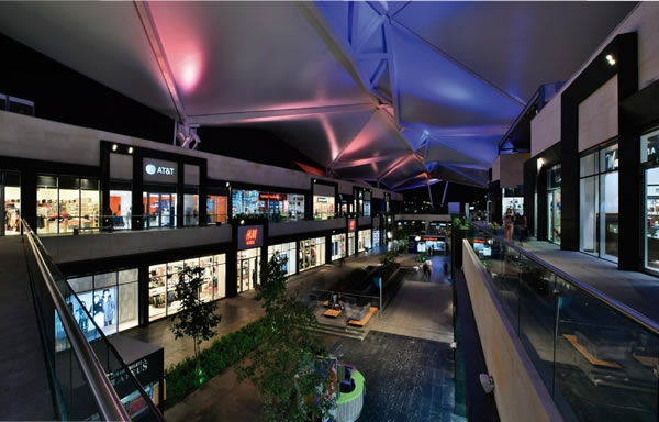 Servicios y Amenidades